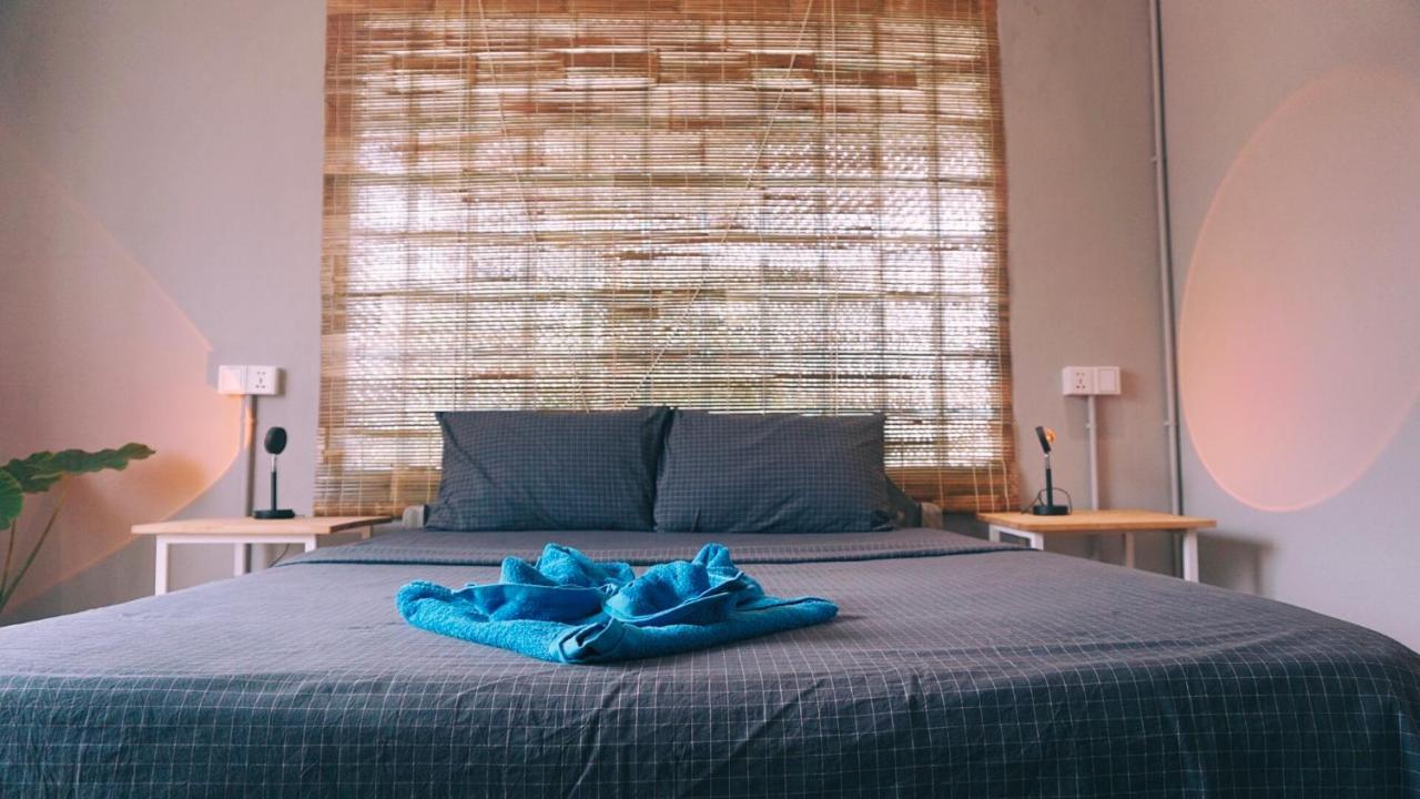 Monkey Republic Kampot Otel Dış mekan fotoğraf